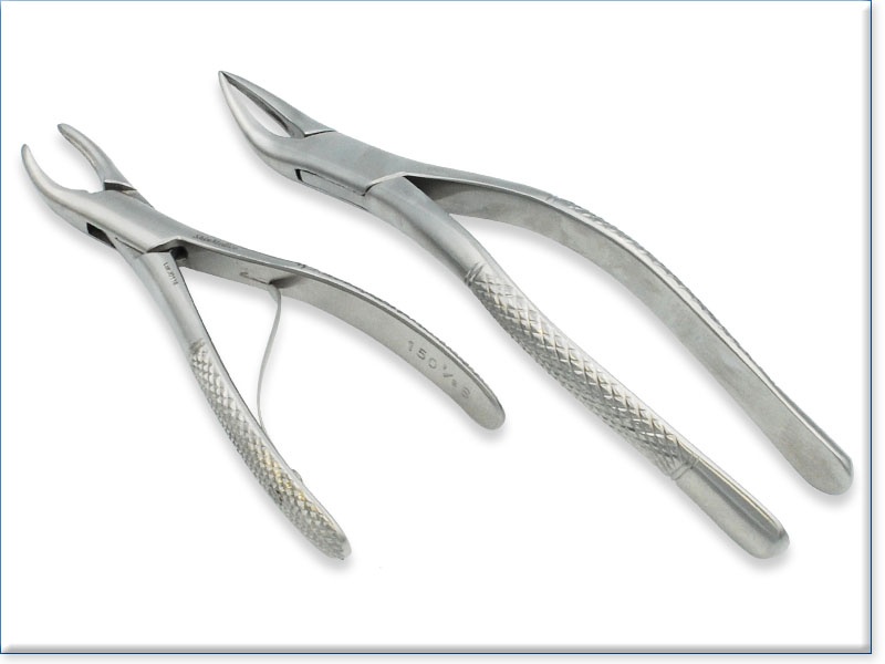 Extracting Forceps