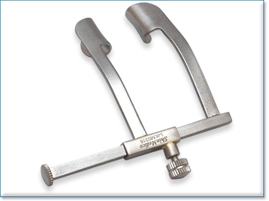 Cook Eye Speculum